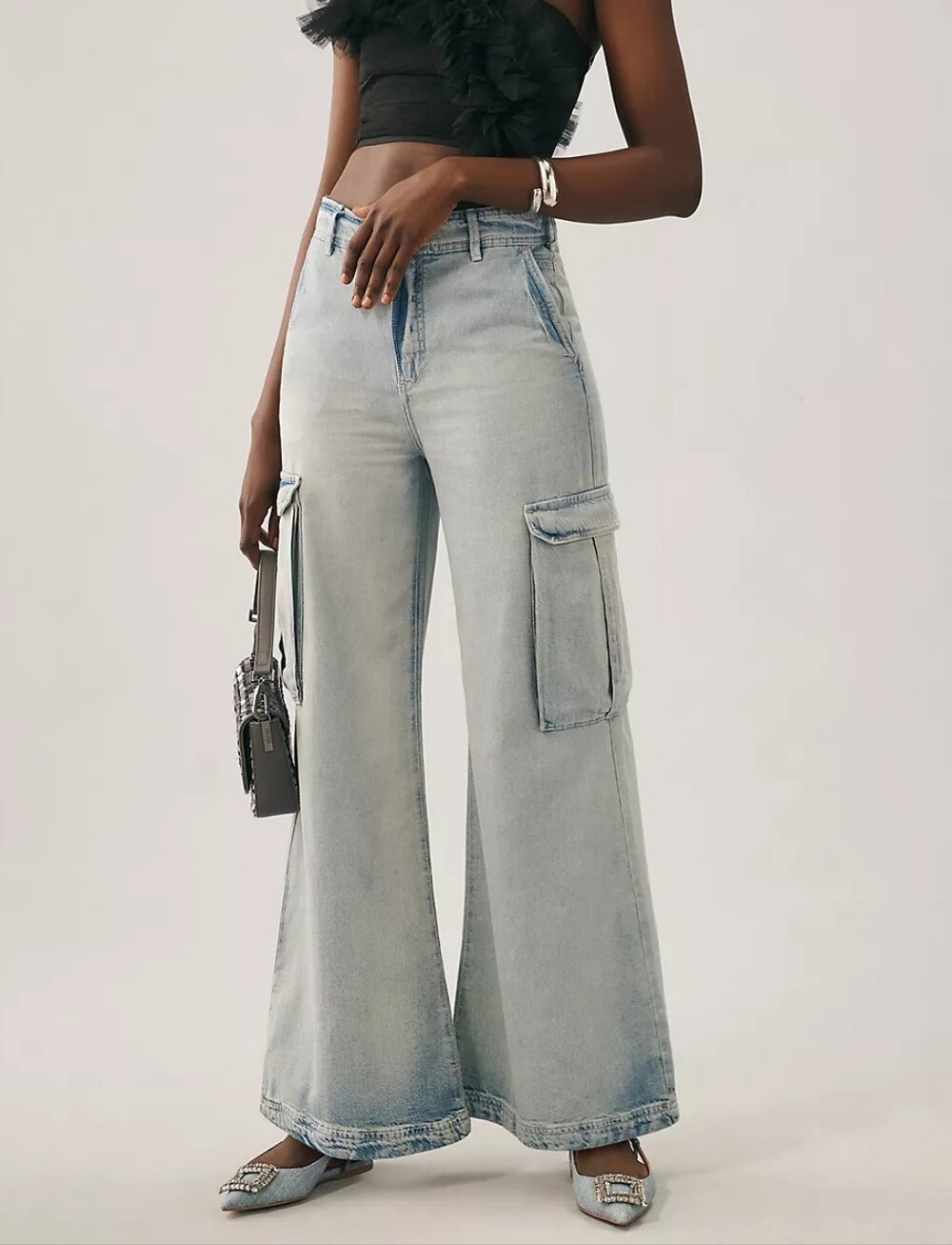 🆕️ Pilcro High Rise Wide Leg Cargo Jeans in Light Worn Wash